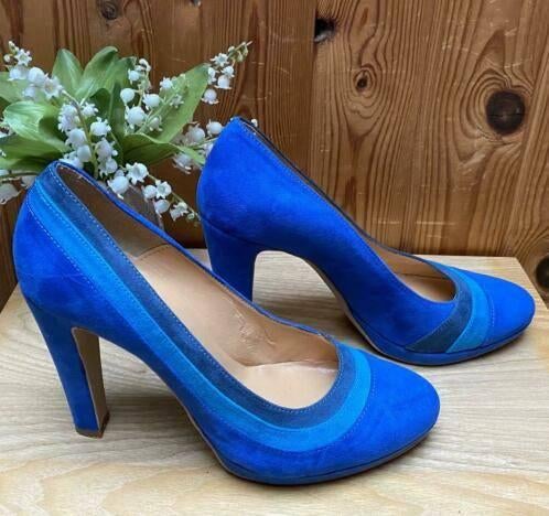 Coniaste Milano schoenen maat 38[v], Kleding | Dames, Pumps, Blauw, Ophalen of Verzenden, Zo goed als nieuw