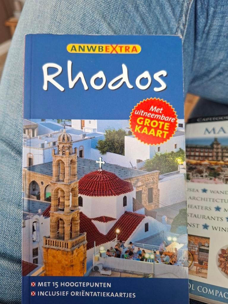 Hans E. Latzke - Rhodos, Europa, Ophalen of Verzenden, Zo goed als nieuw, Reisgids of -boek