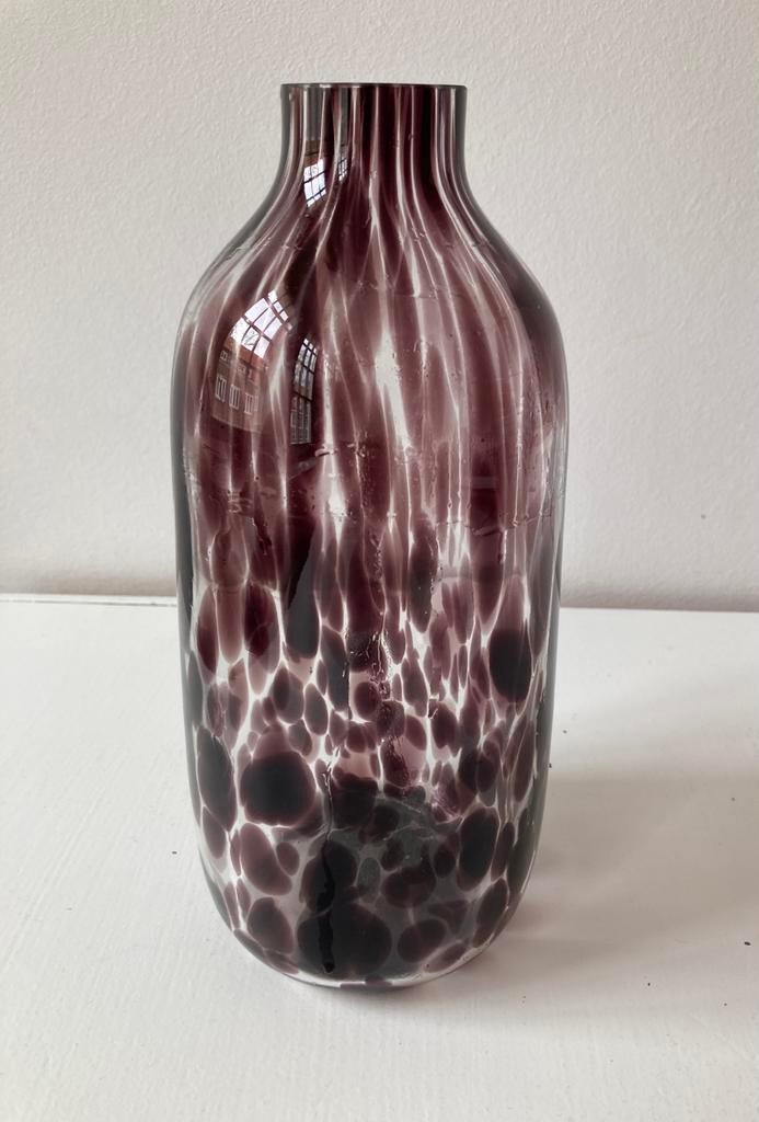Decoratieve glazen vaas, Huis en Inrichting, Woonaccessoires | Vazen, Overige kleuren, Ophalen of Verzenden, Minder dan 50 cm