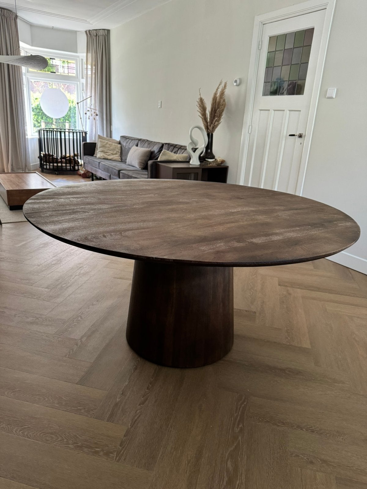 Eettafel rond 150cm walnoot Japandi, Ophalen, Zo goed als nieuw, Rond, 100 tot 150 cm