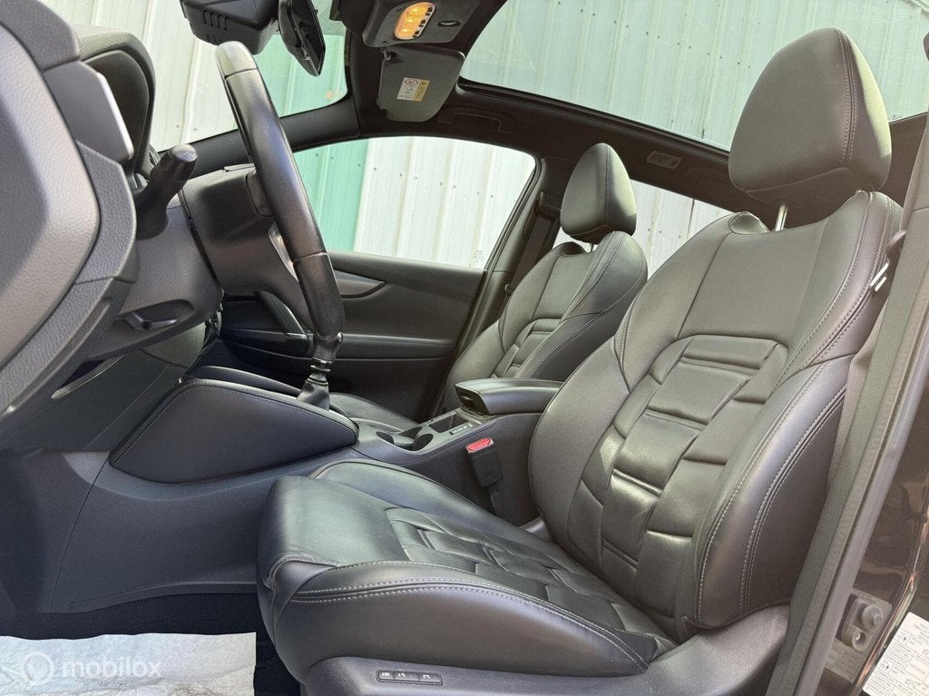 Nissan Qashqai 1.2 Tekna + | Pano | Bose | Leer | 360, Auto's, Nissan, Voorwielaandrijving, 4 cilinders, 116 pk, Zwart