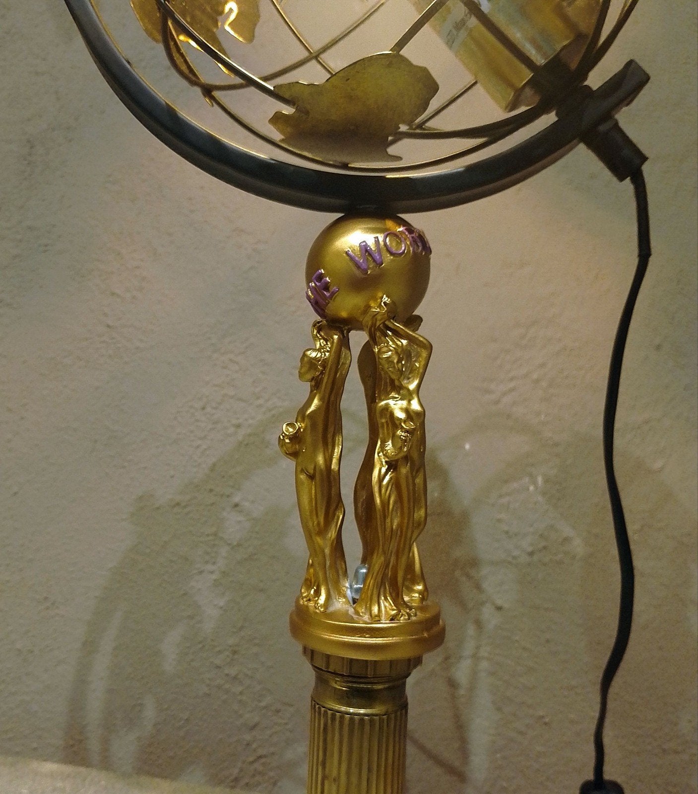 One of a kind Scarface the World is Yours lamp!, Antiek en Kunst, Ophalen of Verzenden