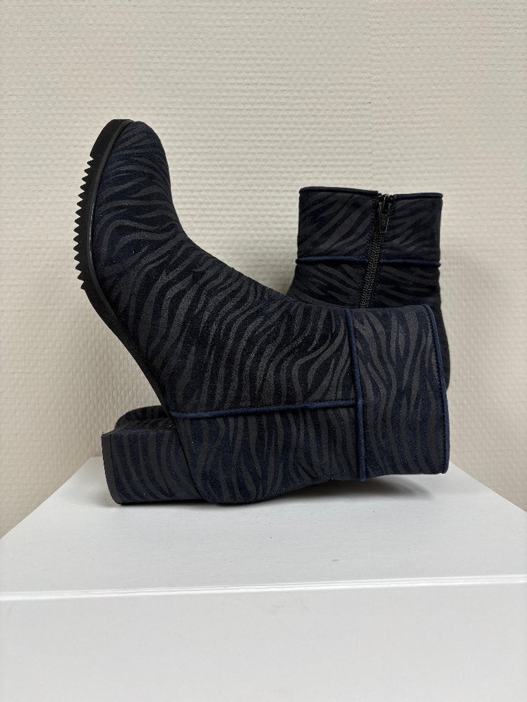 Enkellaarsjes van Lilian maat 38 1/2  NIEUW!!, Lage of Enkellaarzen, Nieuw, Verzenden, Blauw