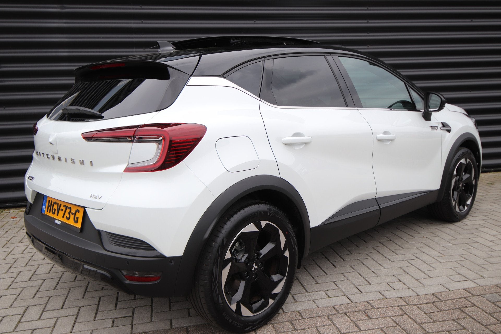 Mitsubishi ASX 1.6 HEV AT Instyle Pano, Leder, Harman&Kardon, 12 maanden, Gebruikt, 4 cilinders, Wit