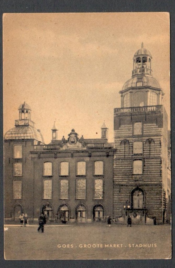 Oude ansicht - GOES - Groote Markt - Stadhuis - Zl., Verzamelen, Ansichtkaarten | Nederland, Ophalen of Verzenden, 1920 tot 1940
