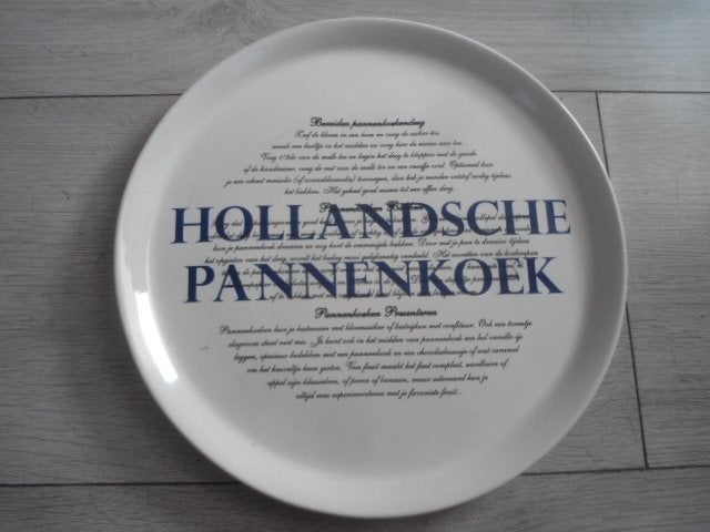 NIEUW! Gusta; Pannenkoekenbord 30cm, Overige merken, Nieuw, Ophalen of Verzenden, Bord(en)