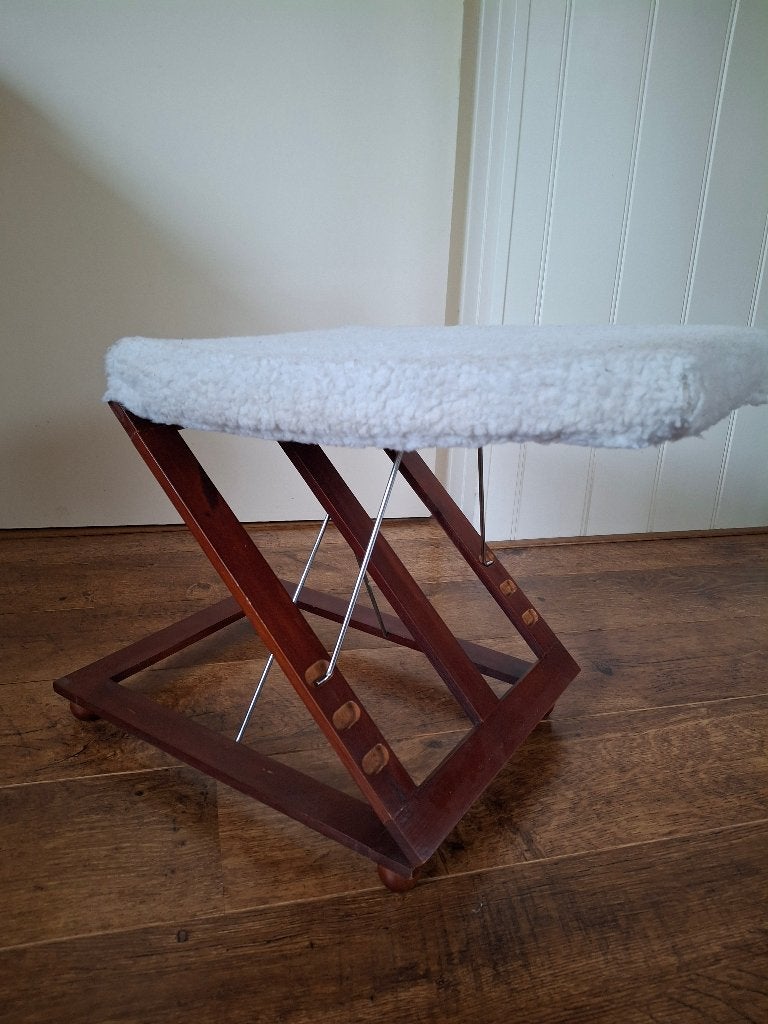 Voetenbank inklapbaar - licht van gewicht, Ophalen, Minder dan 50 cm, Gebruikt, 50 tot 75 cm