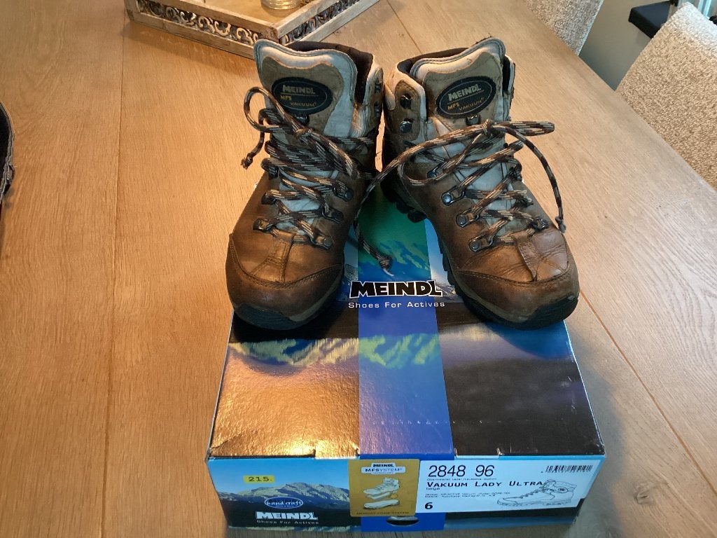 Meindl Vakuum wandelschoenen dames mt 38, Ophalen of Verzenden, Gebruikt, Schoenen