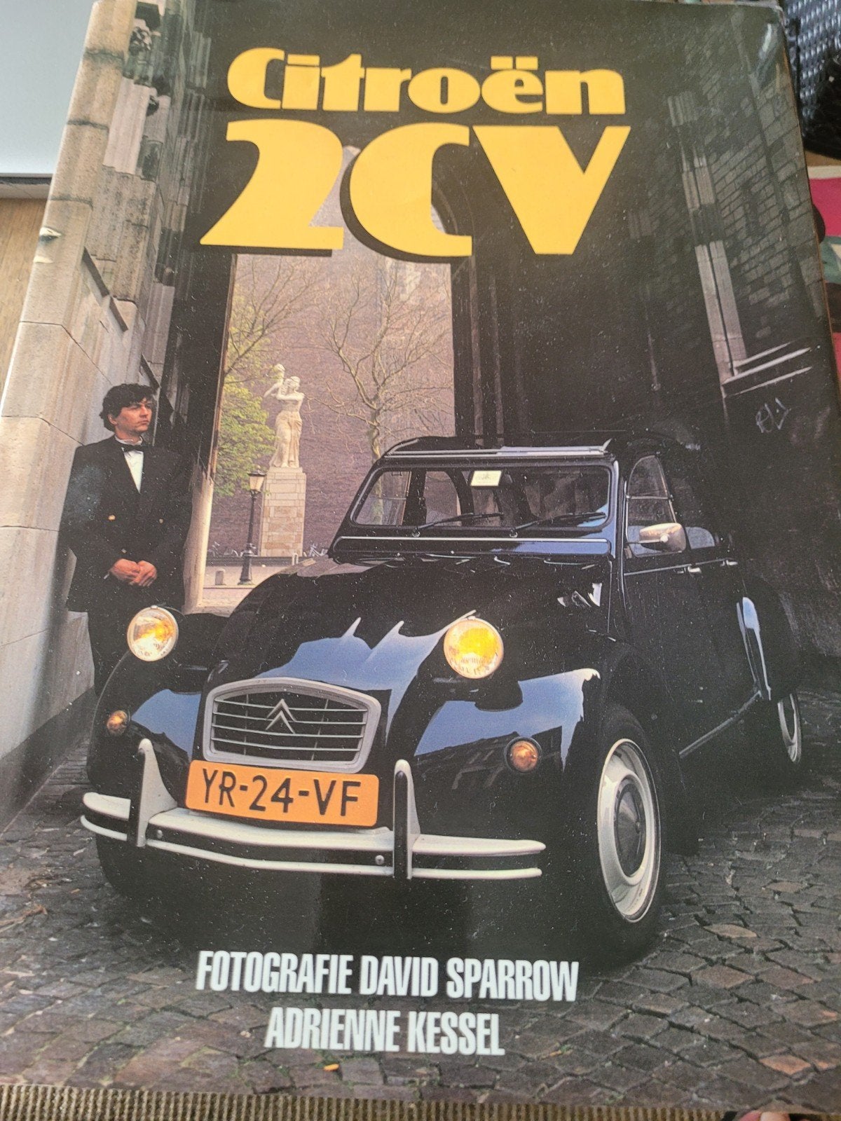 Citroën 2CV Boek - Fotografie David Sparrow . Nieuwstaat!, Ophalen of Verzenden, Zo goed als nieuw, Citroën, David Sparrow, Adrienne Kessel