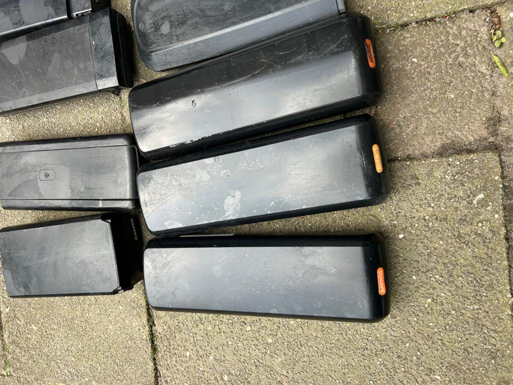 Diverse elektrische fietsaccu's (o.a. Cortina), Ophalen of Verzenden, Zo goed als nieuw