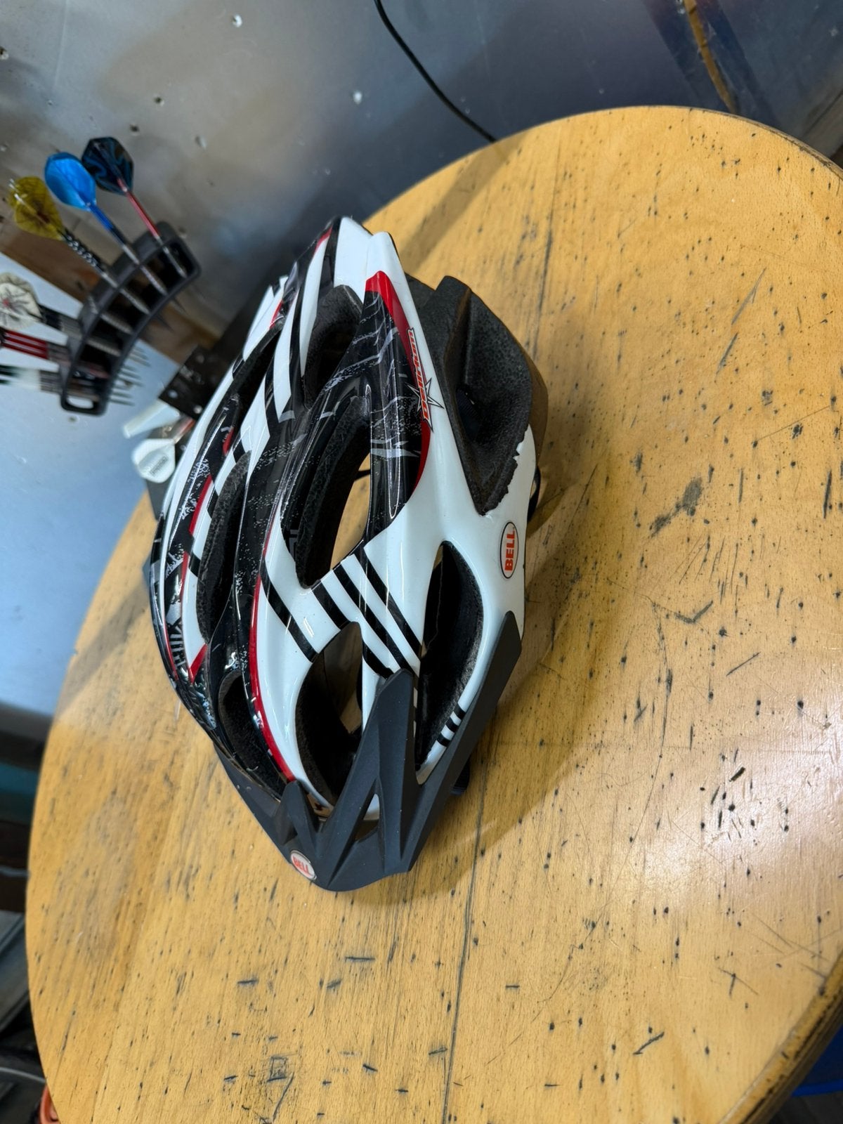 Te koop fiets helm bell fiets helm helm fiets, Fietsen en Brommers, Ophalen of Verzenden, Zo goed als nieuw