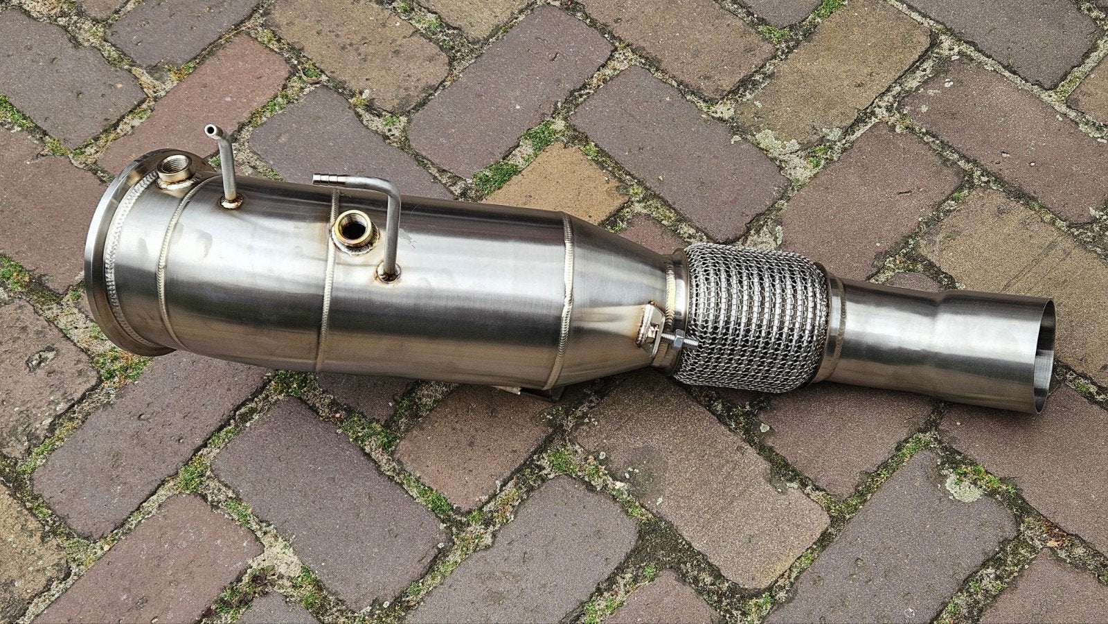 Uitlaat rvs downpipe catles / sport kat BMW B58 3.0L GEN. 3, Auto diversen, Tuning en Styling, Ophalen of Verzenden