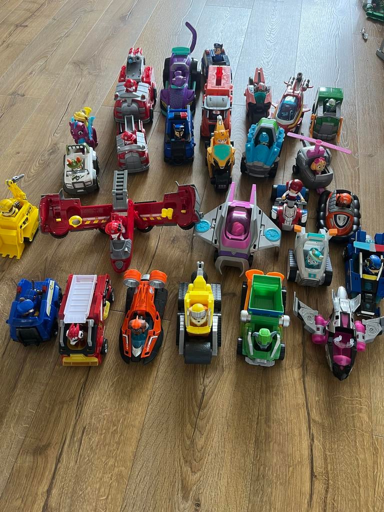 Grote Paw Patrol Speelgoed Collectie: Voertuigen & Figuren, Ophalen, Zo goed als nieuw