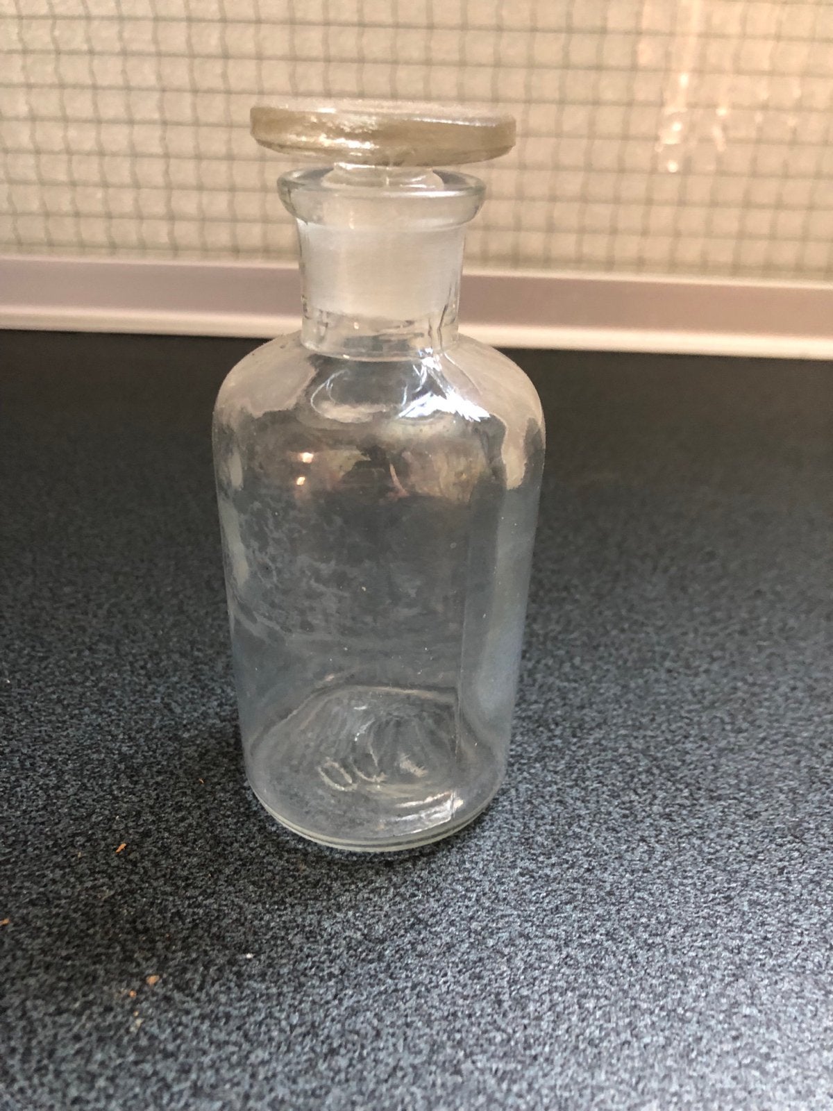 Antieke apothekersfles met glazen stop 100 ml, Ophalen of Verzenden