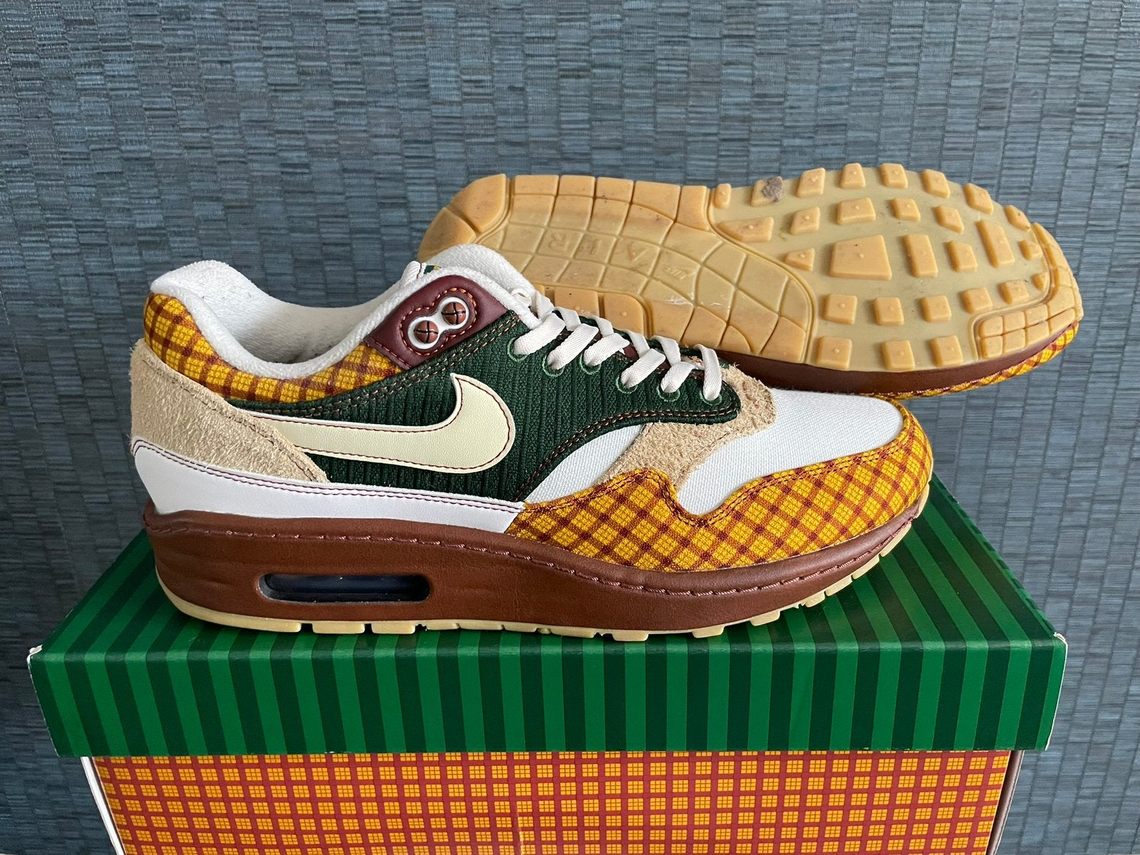 Nike Air Max 1 EU 41 Missing Link Call me Susan Bonsai, Wit, Ophalen of Verzenden, Sneakers of Gympen, Zo goed als nieuw