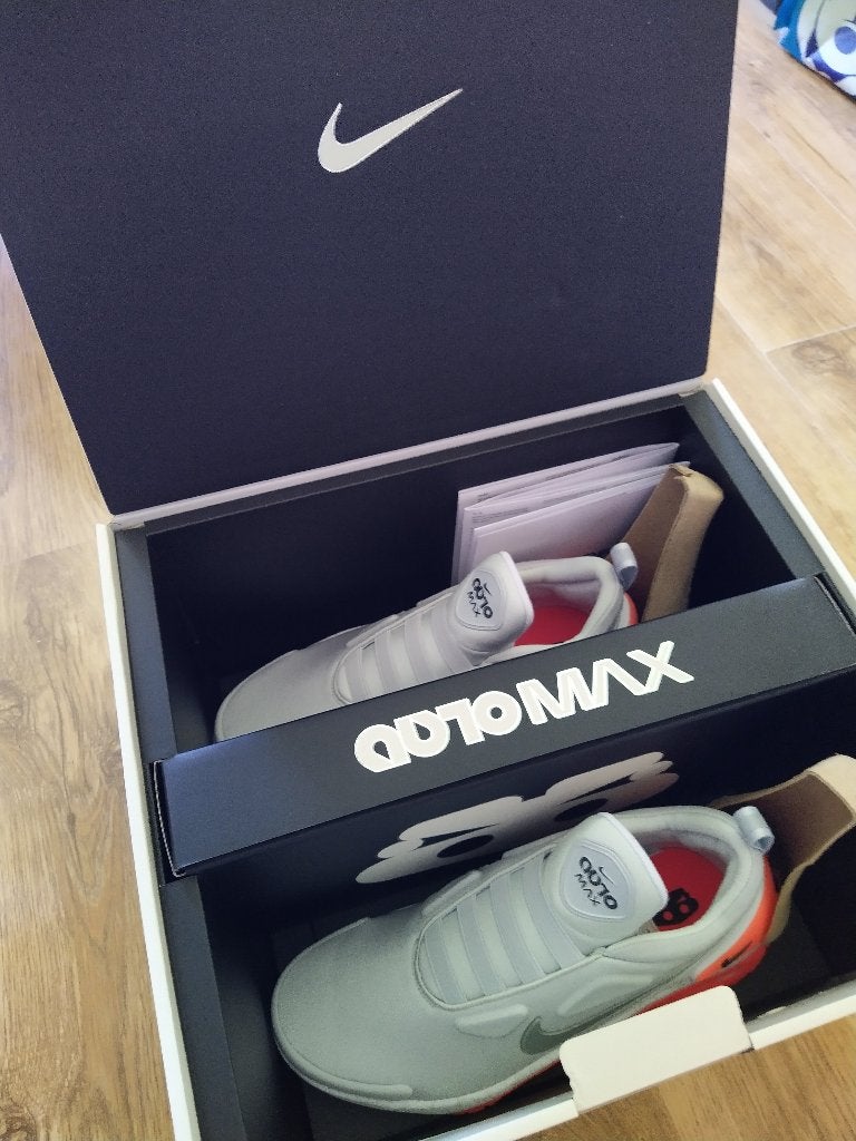 Nw in doos mt40 Nike adapt automax infrared 350 euro, Ophalen, Nike, Nieuw, Wit