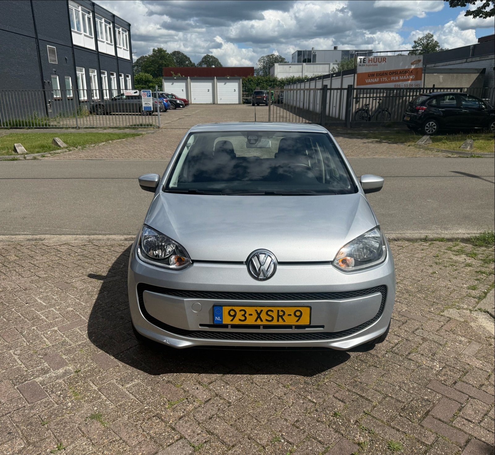 Volkswagen up! 1.0 55KW 2012 Grijs, Auto's, Volkswagen, Particulier, up!, Parkeersensor, Benzine, A, Hatchback, Handgeschakeld