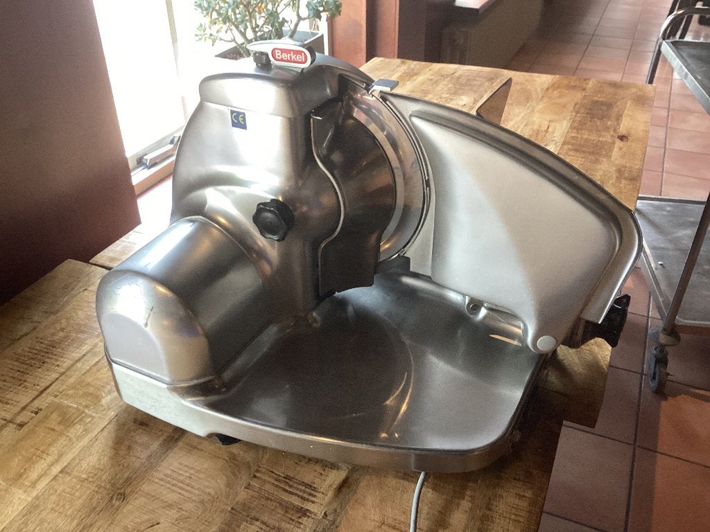Berkel 834s snijmachine, Ophalen, Gebruikt