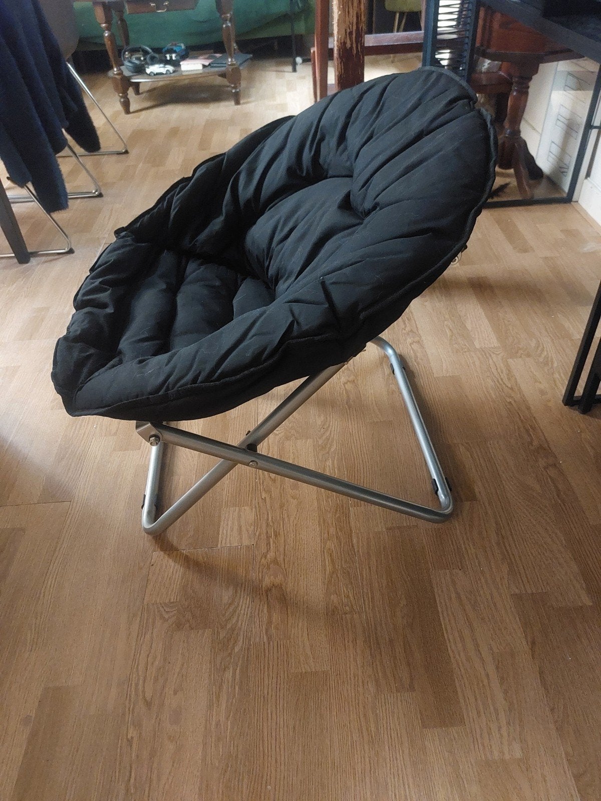 Comfortabele zwarte opvouwbare stoel, Ophalen, Zwart, Metaal, Eén