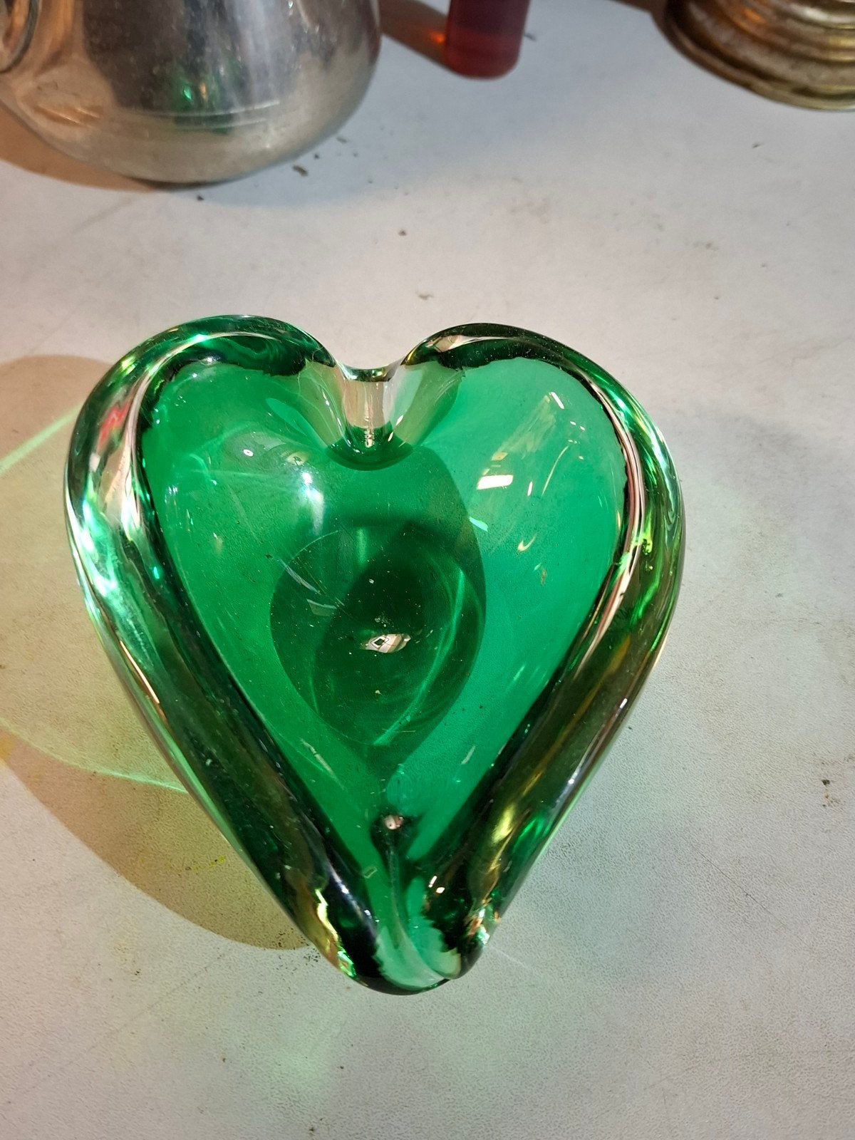 Groene glazen hartvormige asbak/schaal, Ophalen of Verzenden