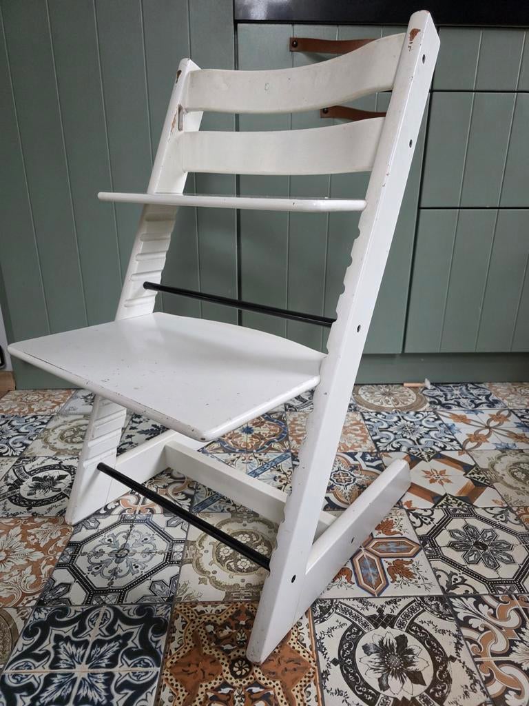 Stokke Tripp Trapp stoel wit met beugel, Ophalen, Gebruikt, Meegroeistoel, Aanschuifbaar