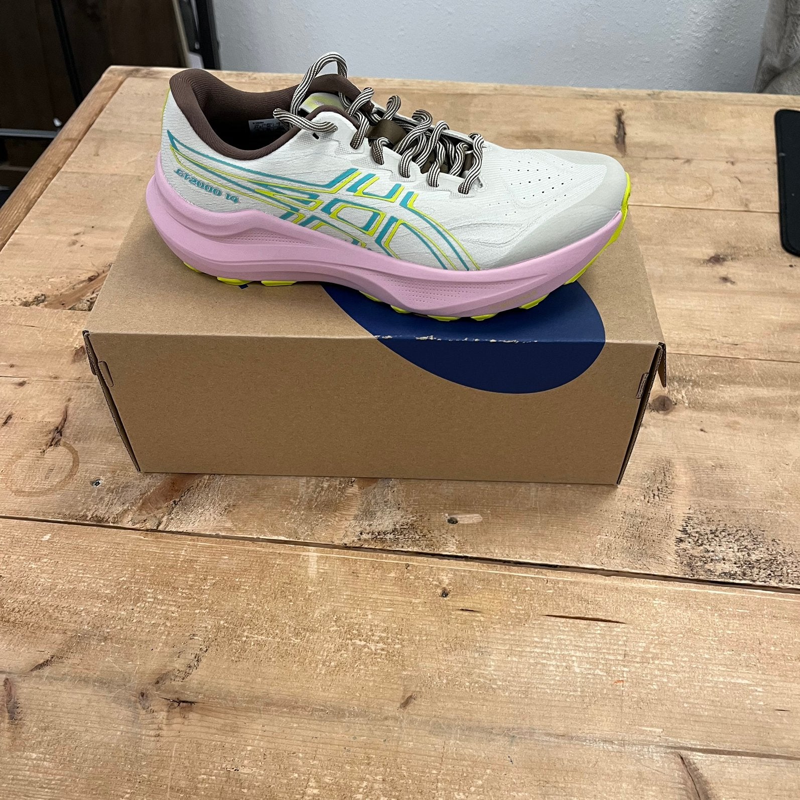 Asics W GT 2000 14 TR / div maten, Hardloopschoenen, Nieuw, Ophalen of Verzenden, Hardlopen