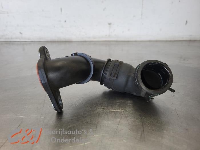 Intercooler Buis van een Opel Vivaro, Gebruikt, -, -, Ophalen of Verzenden