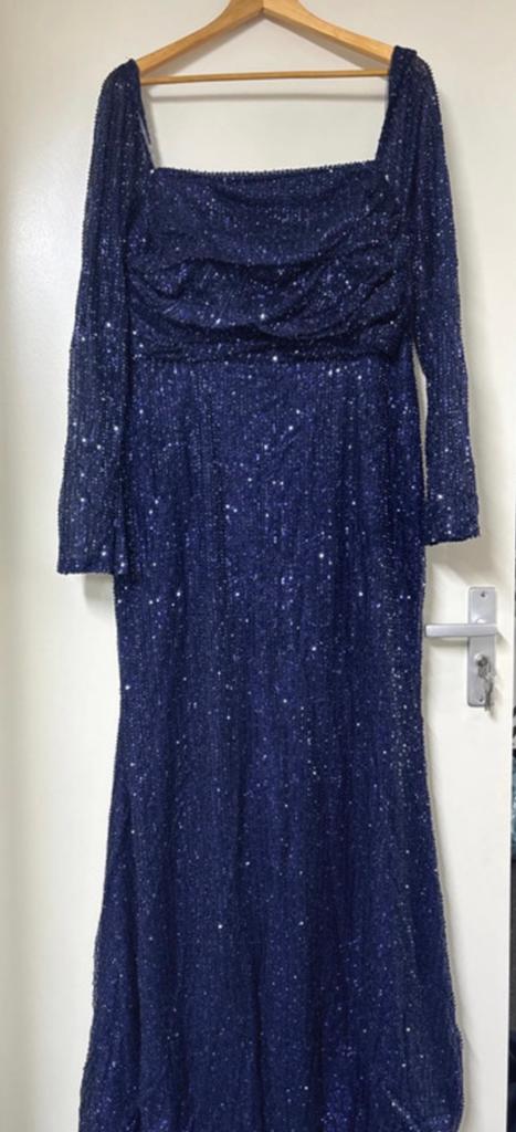 Mooie blauwe glitter jurk avond jurk, Ophalen, Zo goed als nieuw, Blauw, Onder de knie