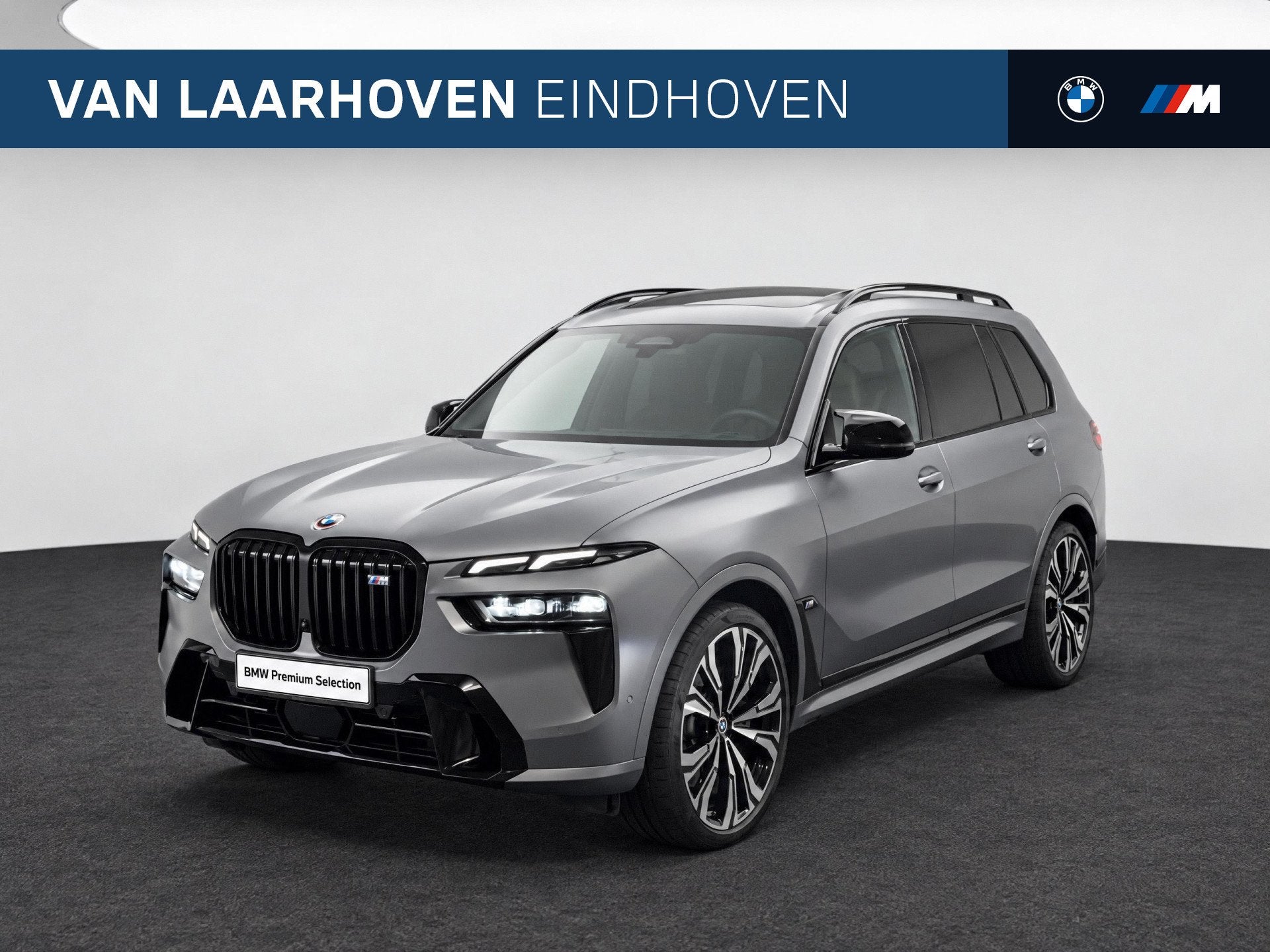 BMW X7 M60i xDrive M Sport Automaat / Trekhaak / Panoramadak, Auto's, Dealer onderhouden, Gebruikt, 4395 cc, Vierwielaandrijving
