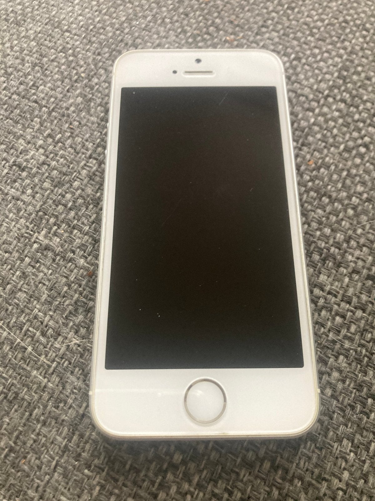 Apple iPhone SE (2016) 32GB Zilver met oortjes, 16 GB, IPhone SE (2016), Ophalen of Verzenden, Zo goed als nieuw