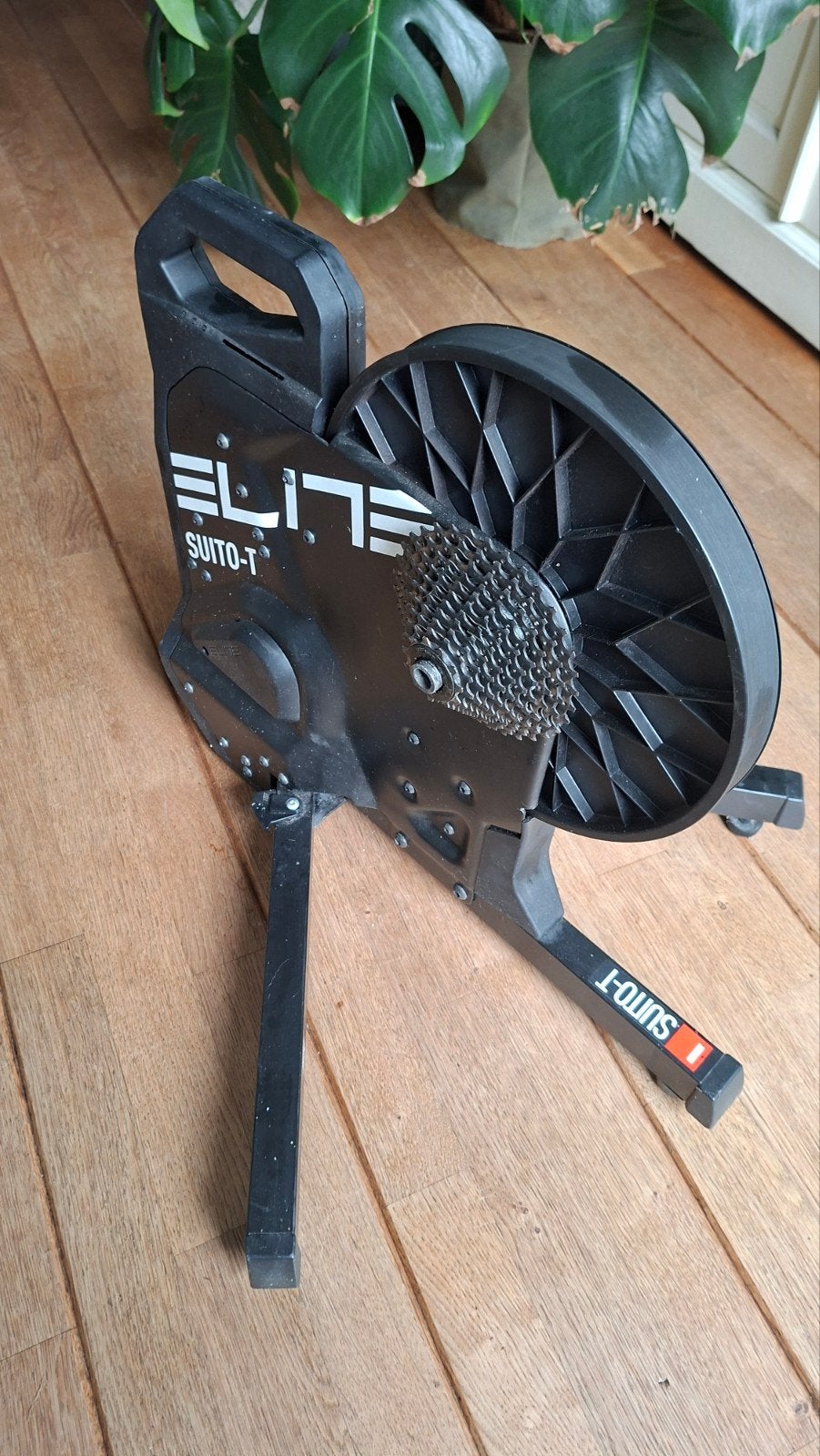 Elite Suito-T Direct Drive Fietstrainer, Sport en Fitness, Wielrennen, Ophalen, Gebruikt, Overige typen