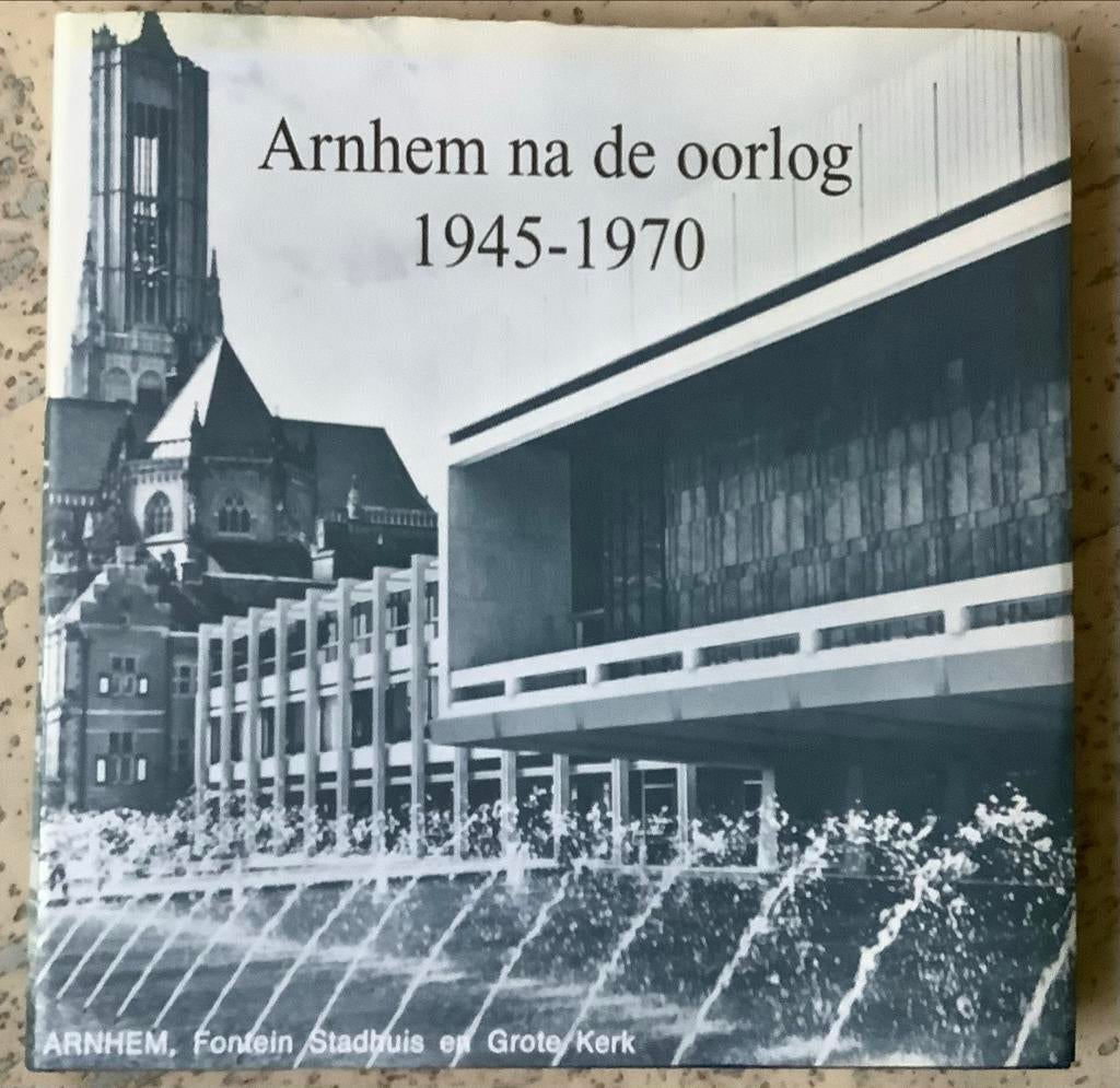 Arnhem na de oorlog 1945-1970, Ophalen of Verzenden, 20e eeuw of later, Zo goed als nieuw