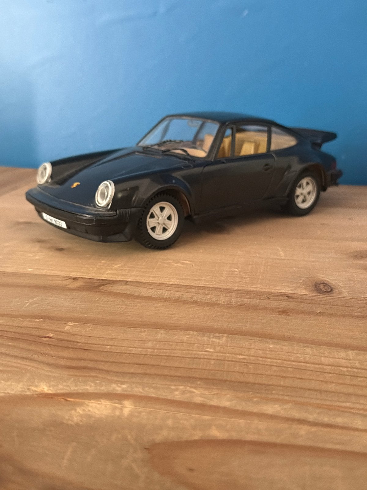 Porsche 911 Turbo (930) Schaalmodel - Zwart, Ophalen of Verzenden, Zo goed als nieuw, Auto, Overige merken