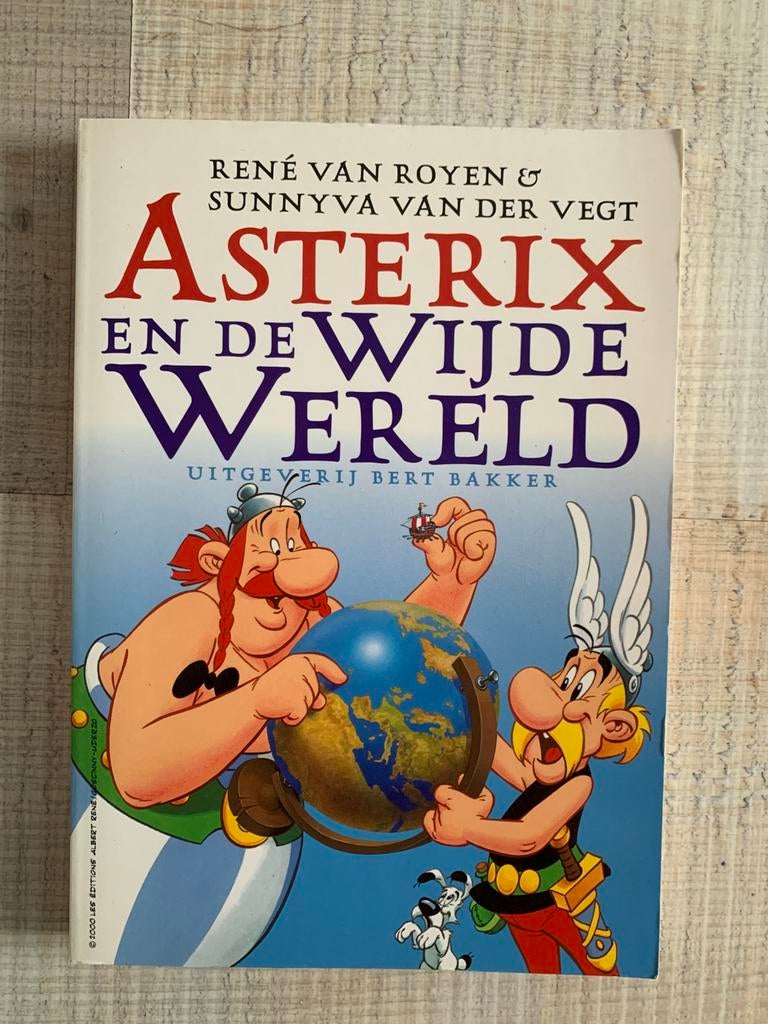 Asterix en de wijde wereld, Boeken, Eén stripboek, Ophalen of Verzenden, Zo goed als nieuw
