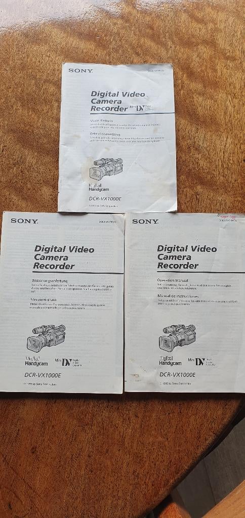 Sony video camera manuals Sony handycam DCR VX-1000E, Ophalen of Verzenden, Gelezen