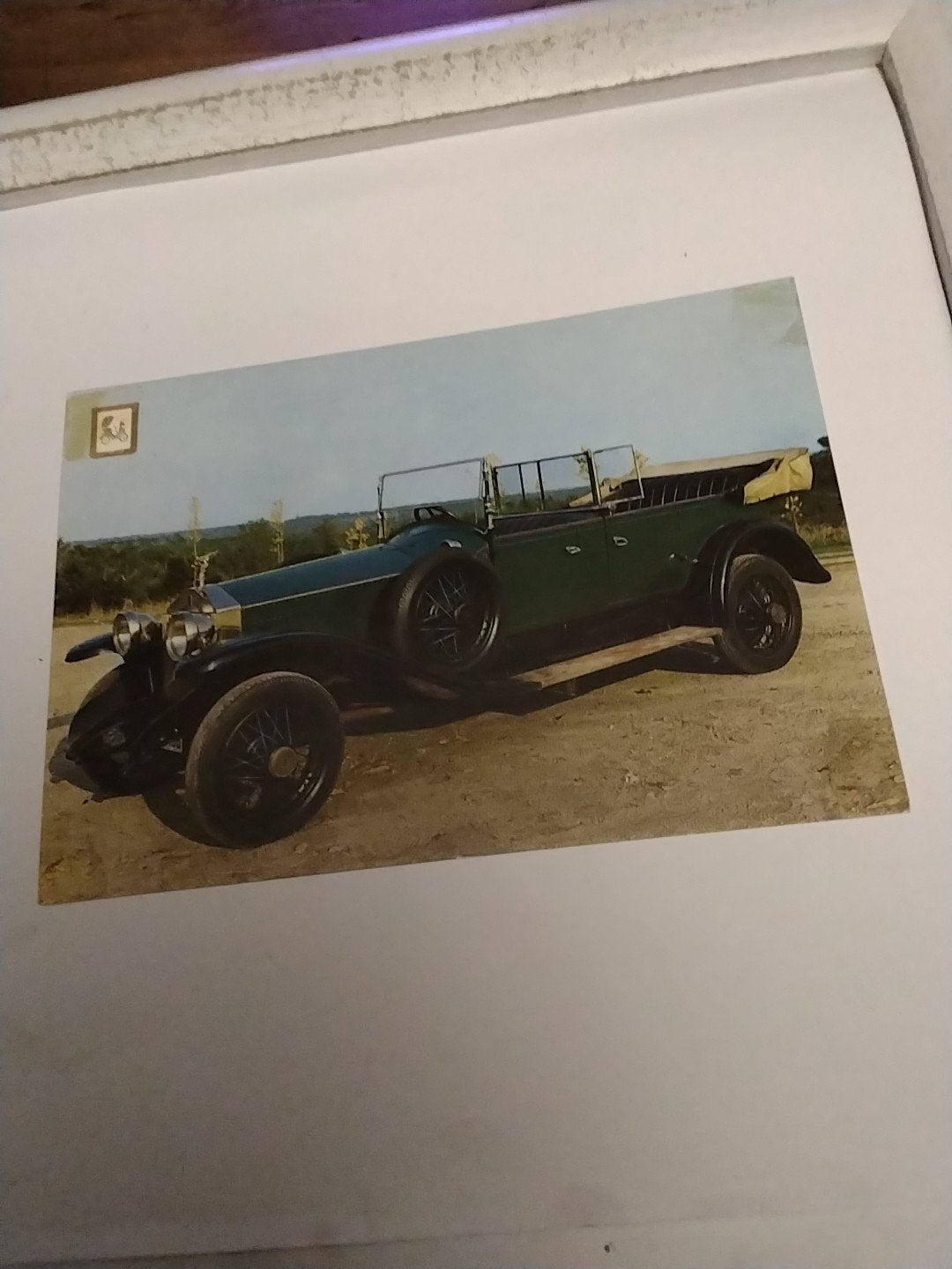 Oude ansichtkaart met klassieke auto (Rolls Royce), Ophalen of Verzenden, 1960 tot 1980, Ongelopen