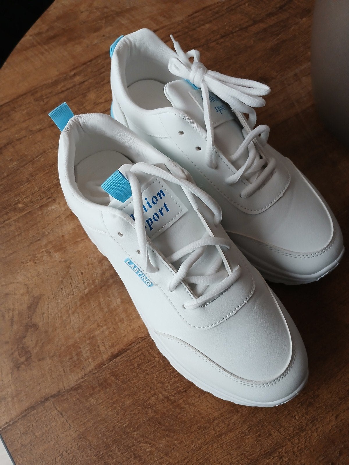 Nieuwe Orthopedische Witte Sneakers Maat 39, Ophalen of Verzenden