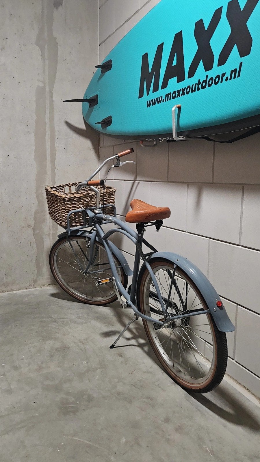 Johnny Loco Beachcruiser fiets - Lichtblauw met mand, Fietsen en Brommers, Ophalen, Zo goed als nieuw, Overige merken