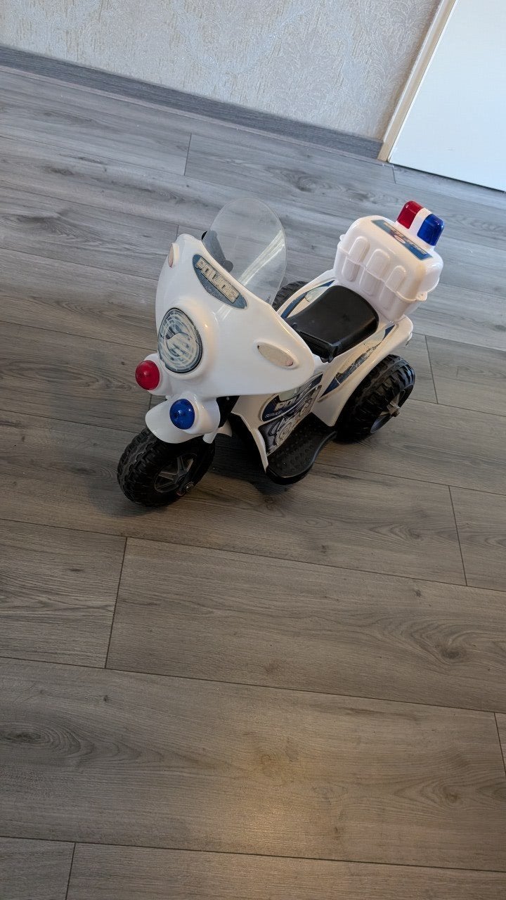 Elektrische Kinderscooter Politie Motor, Ophalen of Verzenden, Gebruikt