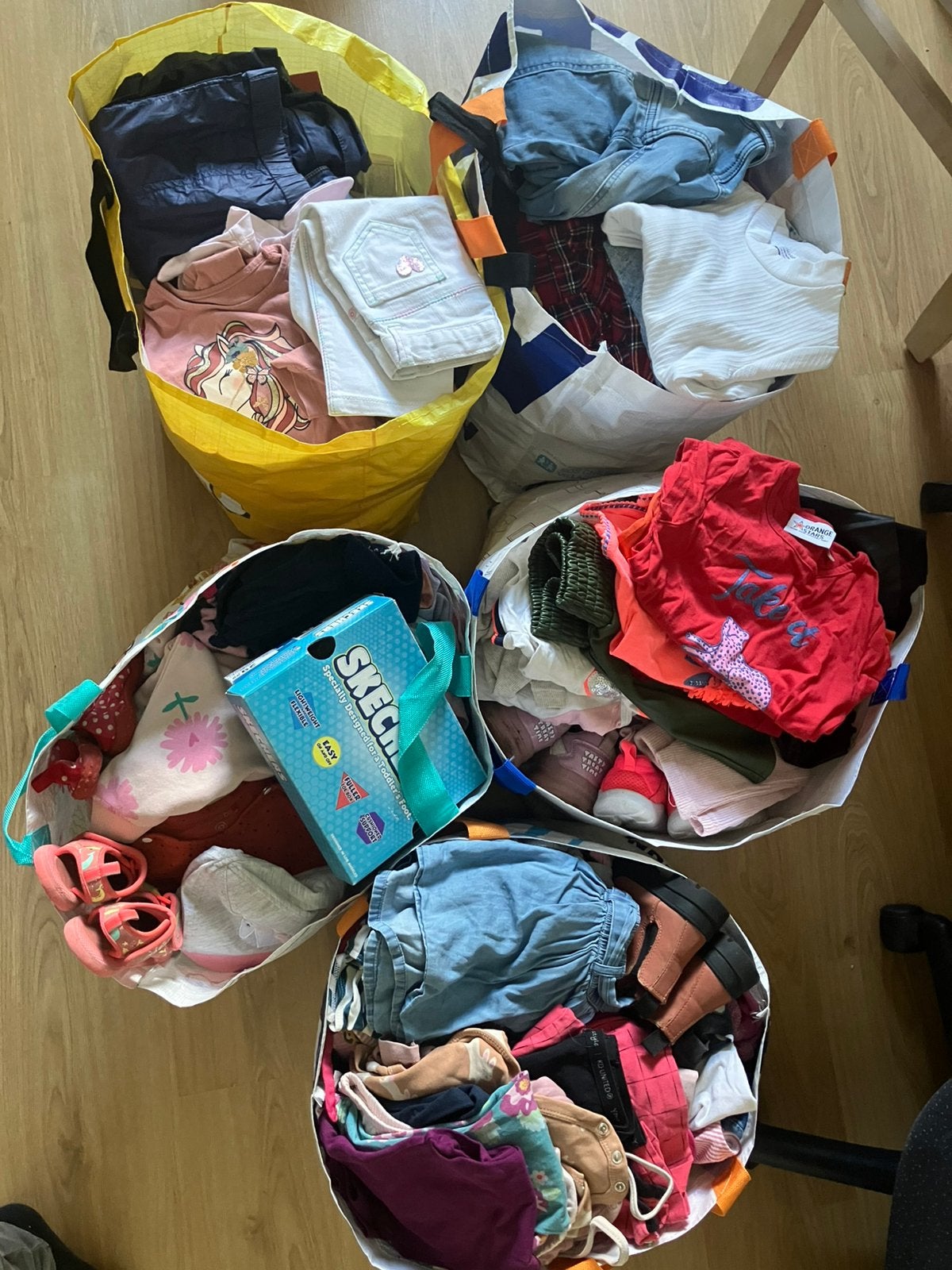 5 zakken meiden kleding maat 50-134, Ophalen, Gebruikt