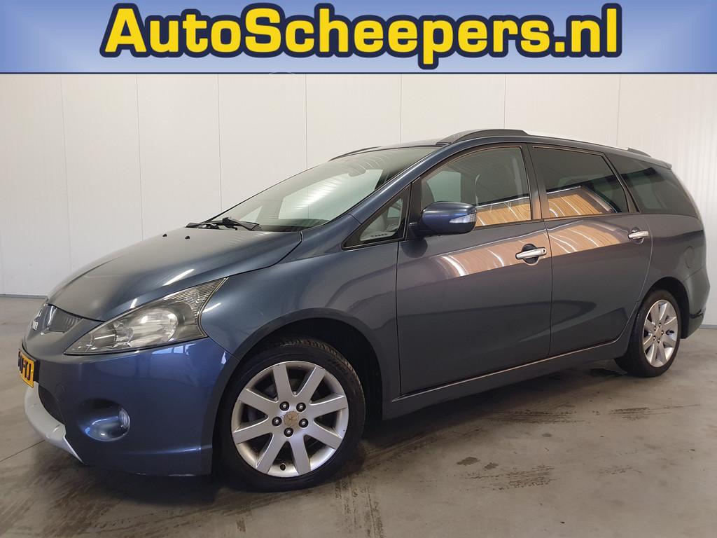 Mitsubishi Grandis 2.4-16V InSport 7P AIRCO/PDC/TRHAAK/CRUIS, Auto's, Mitsubishi, Stof, 7 stoelen, Bedrijf, 93 €/maand
