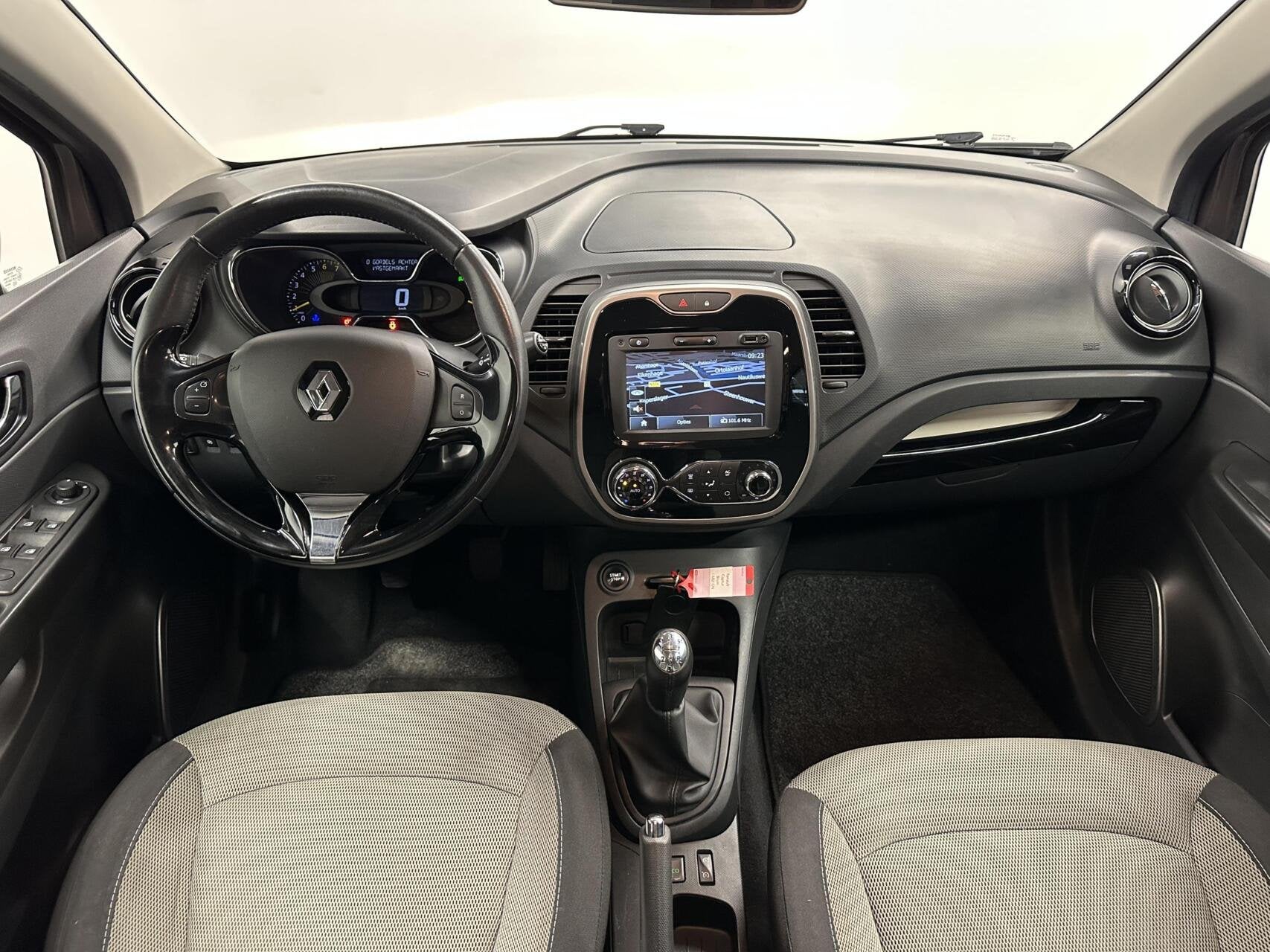 Renault Captur 0.9 TCe Dynamique CLIMATE STOELVERW., Voorwielaandrijving, Stof, Gebruikt, 49 €/maand