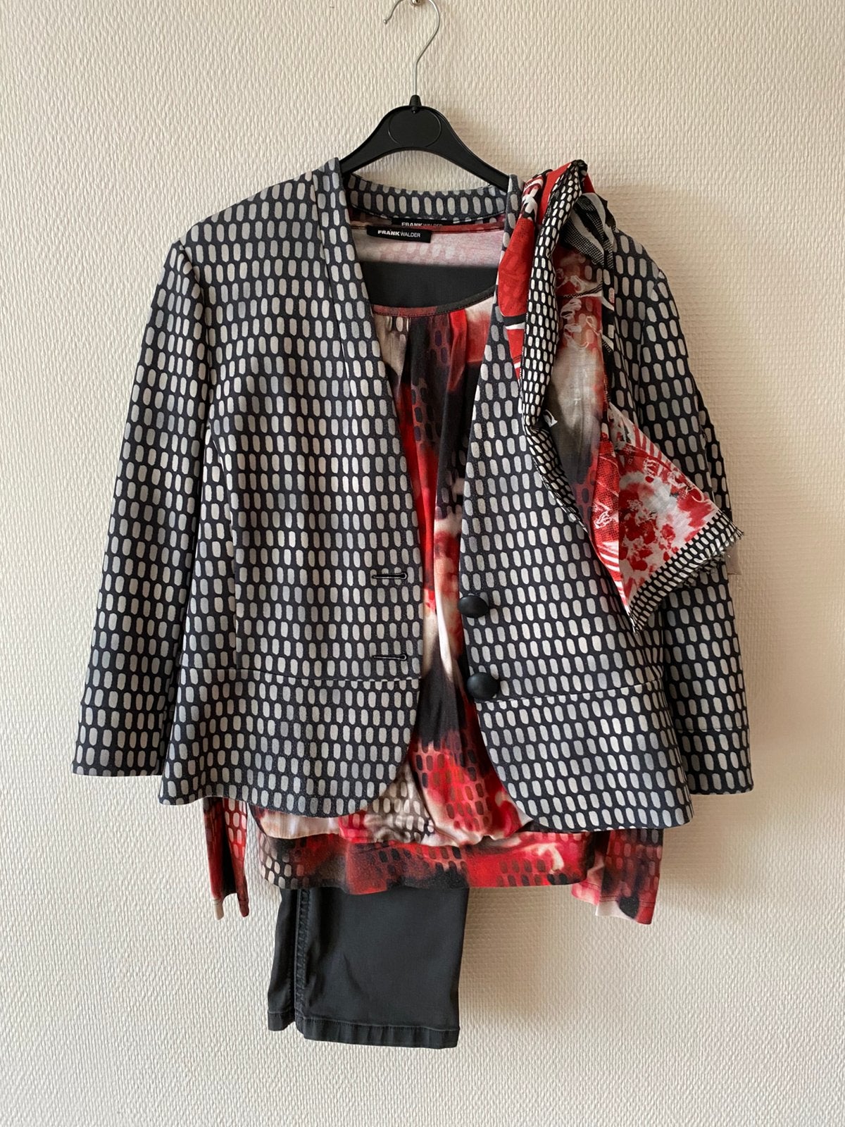 Dames set, Verzenden, Zo goed als nieuw, Maat 42/44 (L)