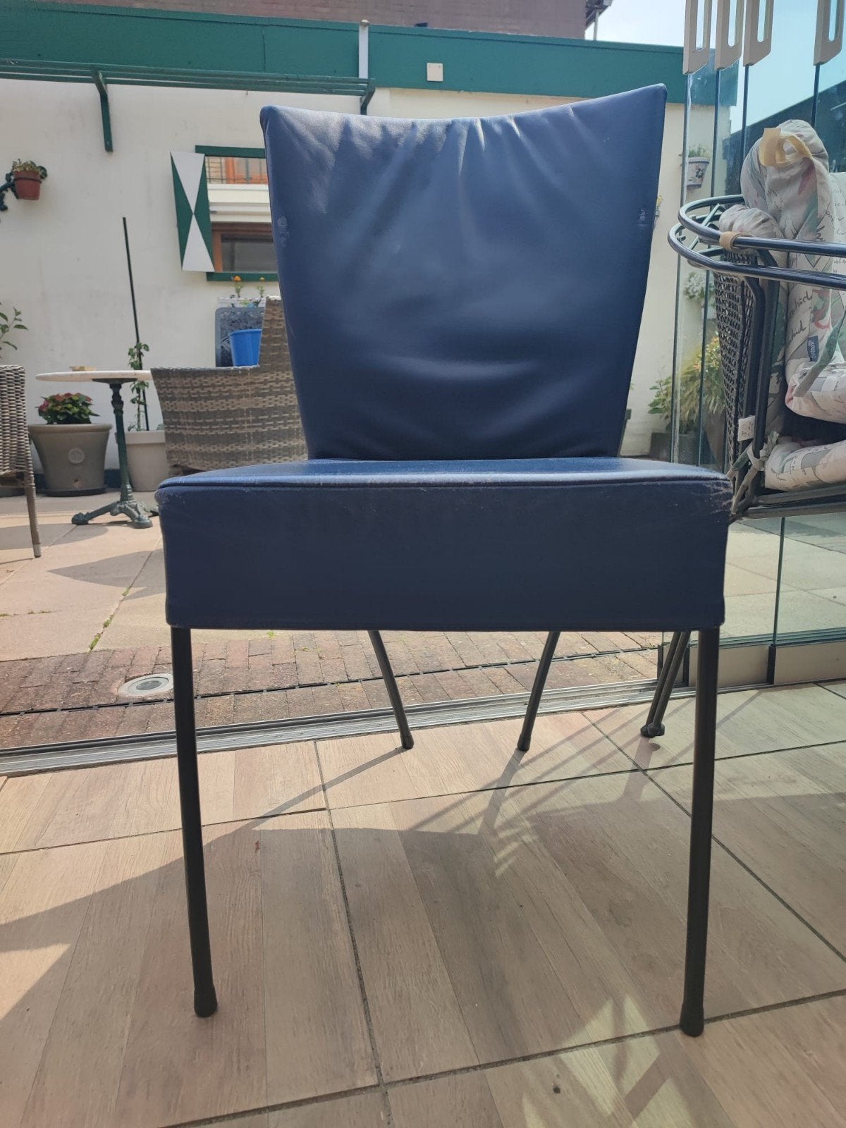 Montes spica stoel blauw leer, Ophalen