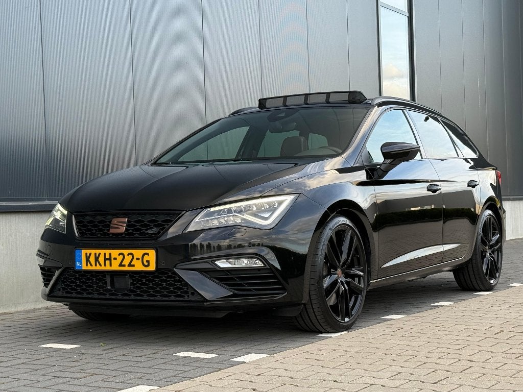 Seat Leon ST 2.0 TSI 300PK 4DRIVE Dsg-7 2019 PANO VT-Cockpit, Auto's, Automaat, 4 cilinders, 1984 cc, Zwart