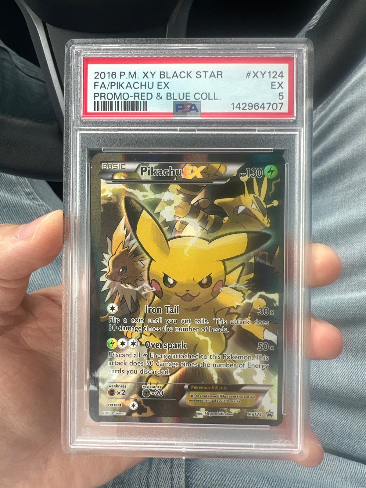 Pikachu EX XY124 PSA 5 Pokémon Kaart - Promo Red & Blue, Ophalen of Verzenden, Gebruikt, Losse kaart