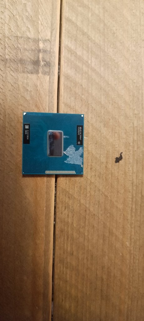 Intel Core i5-3230M laptop CPU – Socket G2 / rPGA988B, Gebruikt, Socket G2, 2 tot 3 Ghz, Ophalen of Verzenden