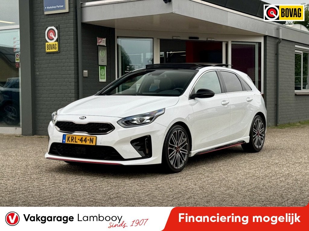 Kia Ceed 1.6 T-GDi GT 204PK Pano Memory JBL Adaptive-cruise, Dealer onderhouden, 15 km/l, Gebruikt, 4 cilinders
