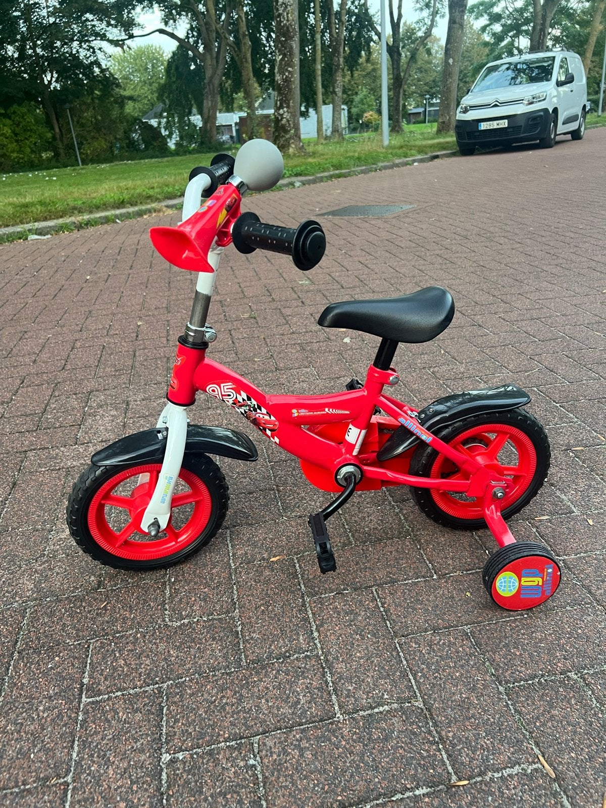 Cars Kinderfiets 12 inch met zijwieltjes, Ophalen, Terugtraprem, Zijwieltjes, Minder dan 16 inch