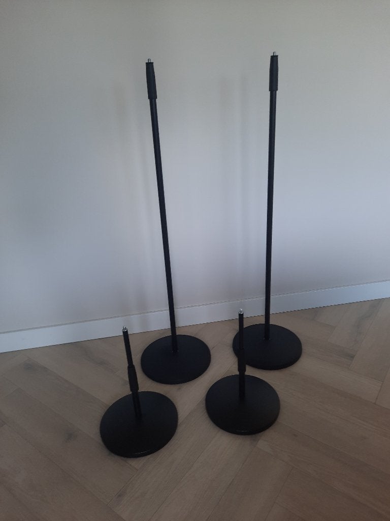 Microfoonstatief K&M 26050 (2x) 23325 (2x) zgan, Ophalen, Zo goed als nieuw, Instrumentstandaard, Microfoon